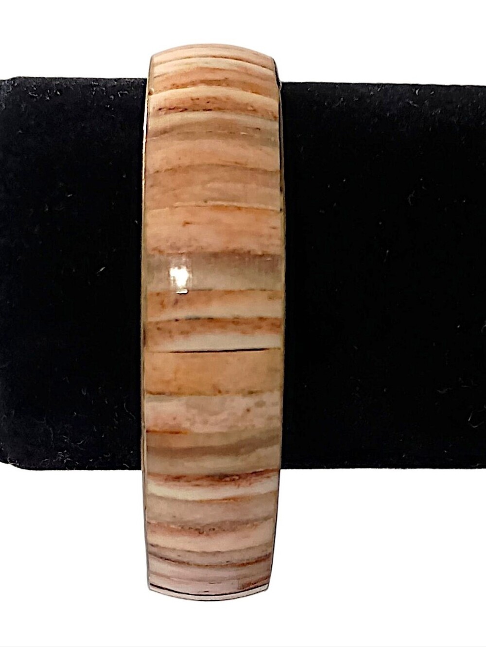 Vintage Tiger‎ Shell Cowrie Bangle Bracelet Brass Shades Of Peach Patina Beachy